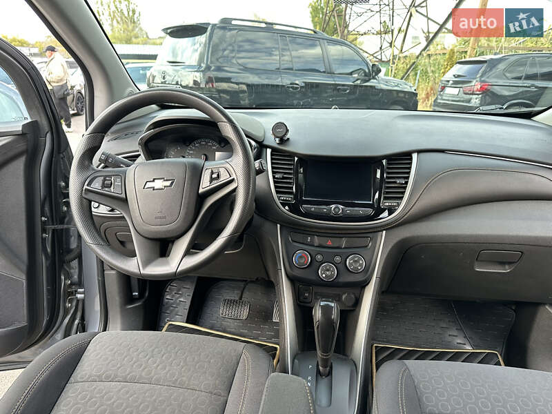 Внедорожник / Кроссовер Chevrolet Trax 2020 в Харькове