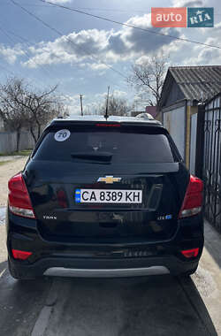 Внедорожник / Кроссовер Chevrolet Trax 2016 в 