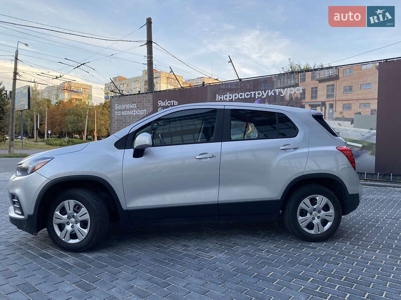 Внедорожник / Кроссовер Chevrolet Trax 2017 в Полтаве