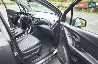 Внедорожник / Кроссовер Chevrolet Trax 2018 в 