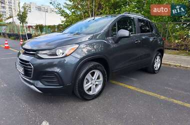 Внедорожник / Кроссовер Chevrolet Trax 2018 в 