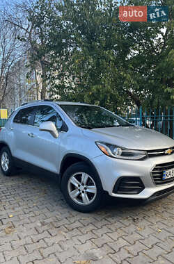 Внедорожник / Кроссовер Chevrolet Trax 2018 в 