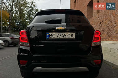 Внедорожник / Кроссовер Chevrolet Trax 2017 в 