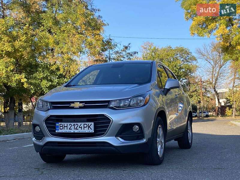 Внедорожник / Кроссовер Chevrolet Trax 2018 в Николаеве