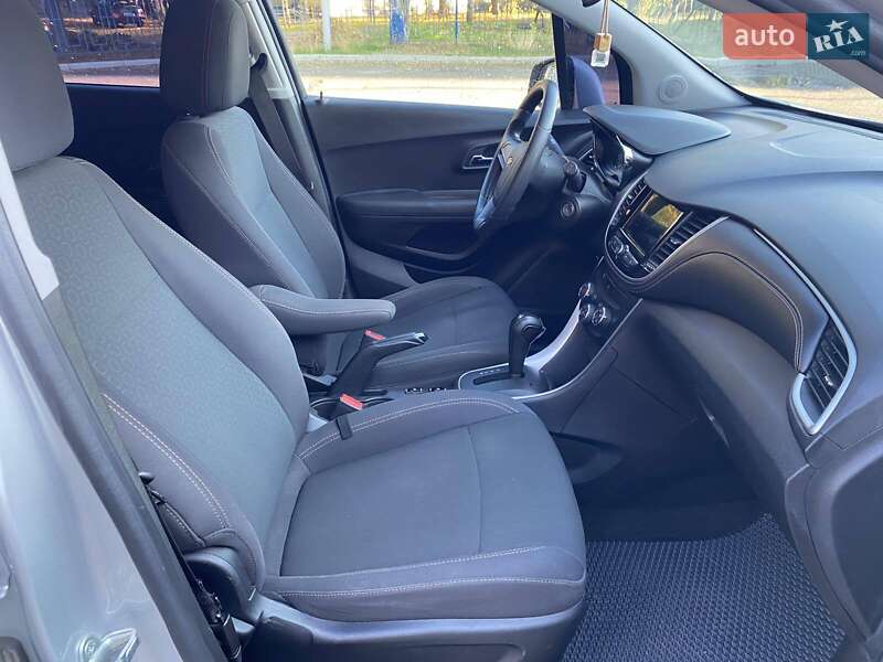 Внедорожник / Кроссовер Chevrolet Trax 2018 в Николаеве