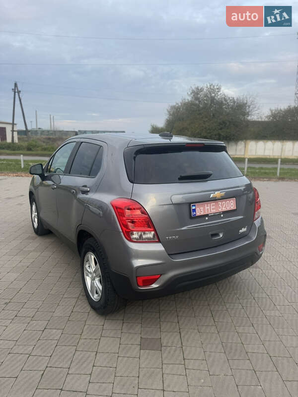 Позашляховик / Кросовер Chevrolet Trax 2020 в Володимирі фото 13 Позашляховик / Кросовер Chevrolet Trax 2020 в Володимирі