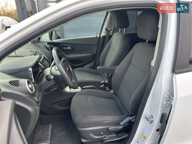 Внедорожник / Кроссовер Chevrolet Trax 2016 в Ровно фото 12 Внедорожник / Кроссовер Chevrolet Trax 2016 в Ровно