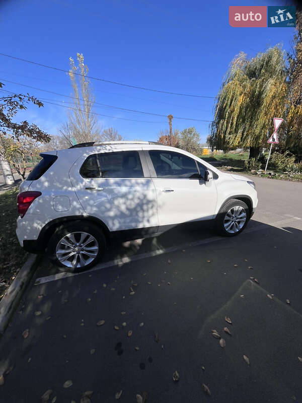 Внедорожник / Кроссовер Chevrolet Trax 2017 в Одессе фото 3 Внедорожник / Кроссовер Chevrolet Trax 2017 в Одессе