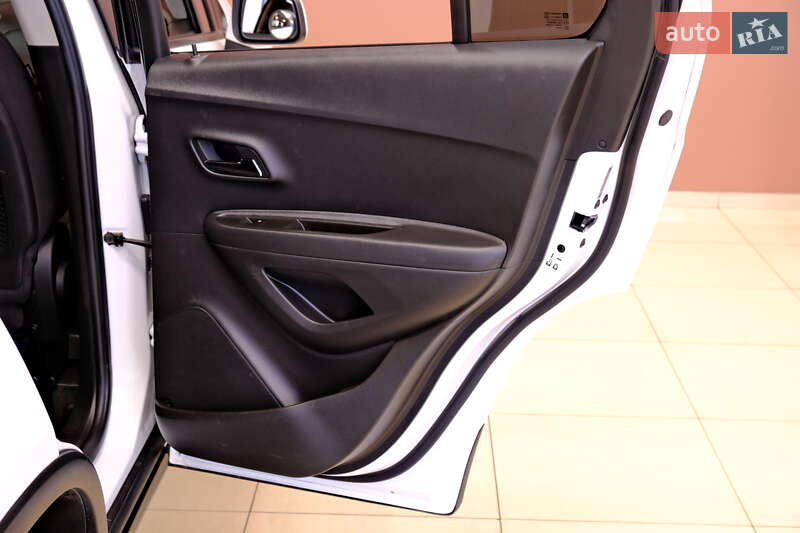 Внедорожник / Кроссовер Chevrolet Trax 2016 в Одессе