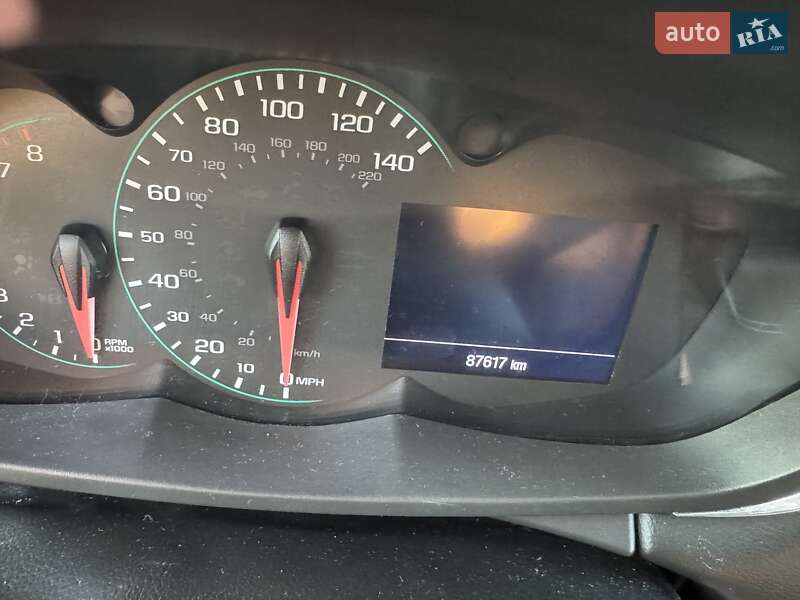 Внедорожник / Кроссовер Chevrolet Trax 2018 в Киеве фото 8 Внедорожник / Кроссовер Chevrolet Trax 2018 в Киеве