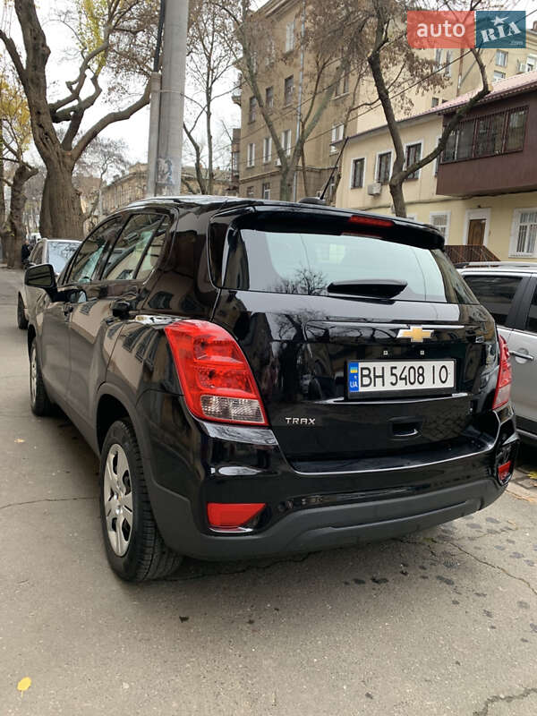 Позашляховик / Кросовер Chevrolet Trax 2017 в Одесі