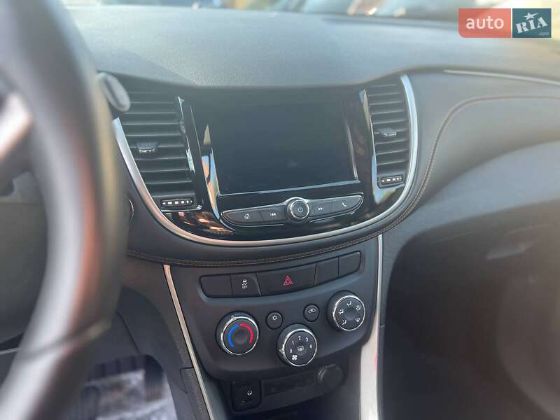 Позашляховик / Кросовер Chevrolet Trax 2017 в Одесі