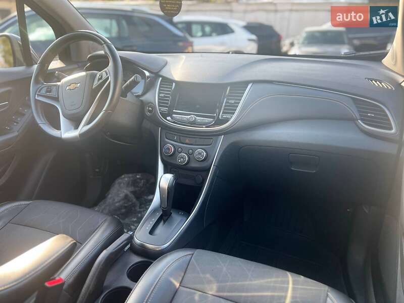 Позашляховик / Кросовер Chevrolet Trax 2017 в Одесі