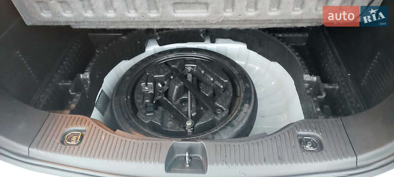 Внедорожник / Кроссовер Chevrolet Trax 2017 в Киеве