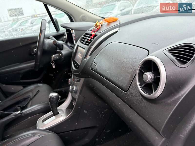 Позашляховик / Кросовер Chevrolet Trax 2016 в Львові фото 29 Позашляховик / Кросовер Chevrolet Trax 2016 в Львові