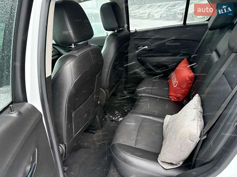 Позашляховик / Кросовер Chevrolet Trax 2016 в Львові фото 37 Позашляховик / Кросовер Chevrolet Trax 2016 в Львові