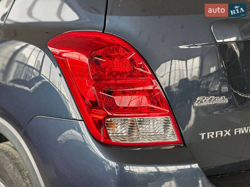 Внедорожник / Кроссовер Chevrolet Trax 2017 в Одессе