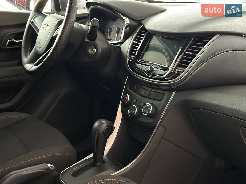 Внедорожник / Кроссовер Chevrolet Trax 2017 в Одессе
