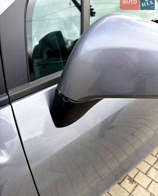 Внедорожник / Кроссовер Chevrolet Trax 2020 в Запорожье фото 7 Внедорожник / Кроссовер Chevrolet Trax 2020 в Запорожье