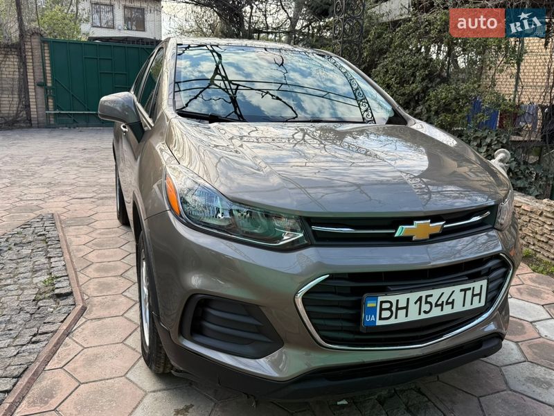Внедорожник / Кроссовер Chevrolet Trax 2020 в Измаиле