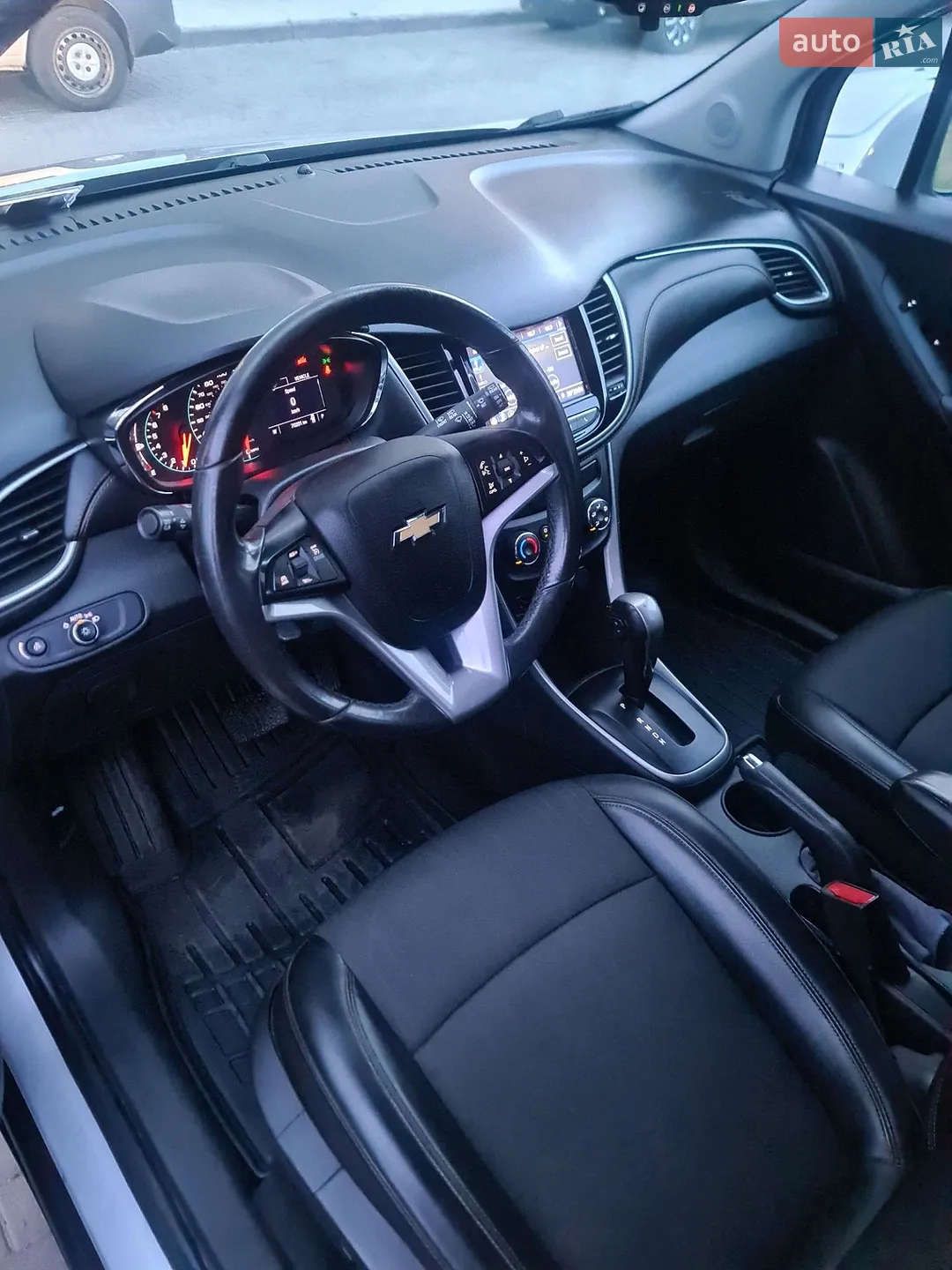 Chevrolet Trax 2019 VIN KL7CJLSB1LB034805 фото оголошення 12 з 32