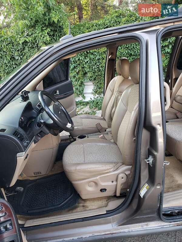 Минивэн Chevrolet Uplander 2005 в Киеве