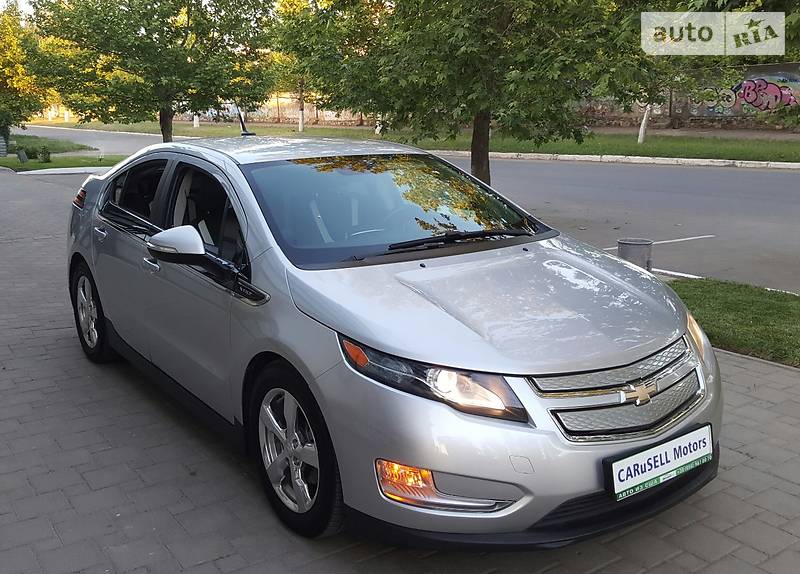 Хэтчбек Chevrolet Volt 2012 в Киеве