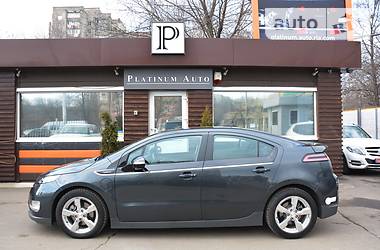 Седан Chevrolet Volt 2015 в Одессе