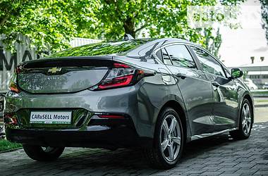 Лифтбек Chevrolet Volt 2016 в Киеве