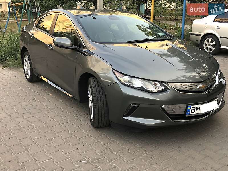 Хэтчбек Chevrolet Volt 2016 в Киеве
