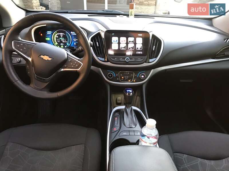 Хэтчбек Chevrolet Volt 2016 в Харькове