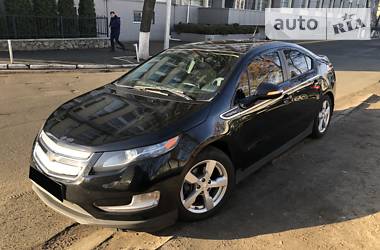 Седан Chevrolet Volt 2013 в Киеве