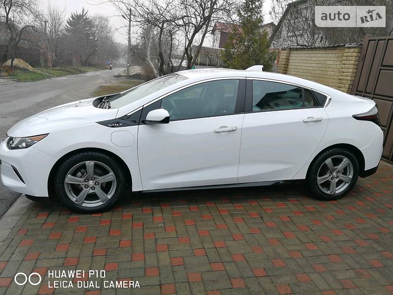 Ліфтбек Chevrolet Volt 2016 в Харкові фото 2 Ліфтбек Chevrolet Volt 2016 в Харкові
