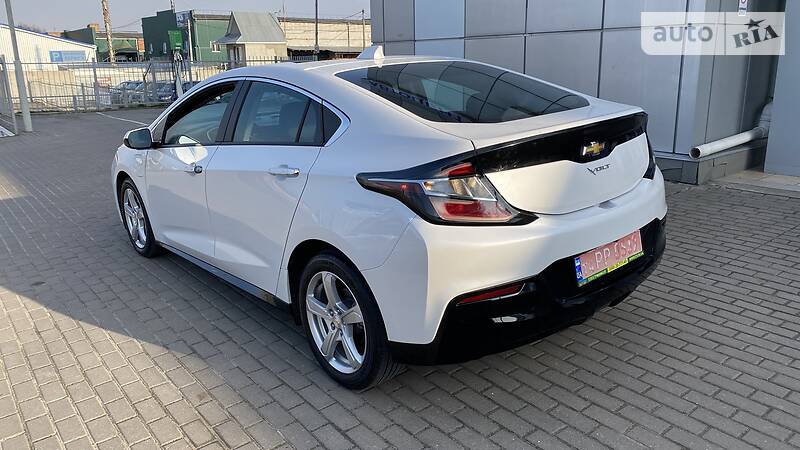 Хетчбек Chevrolet Volt 2018 в Києві