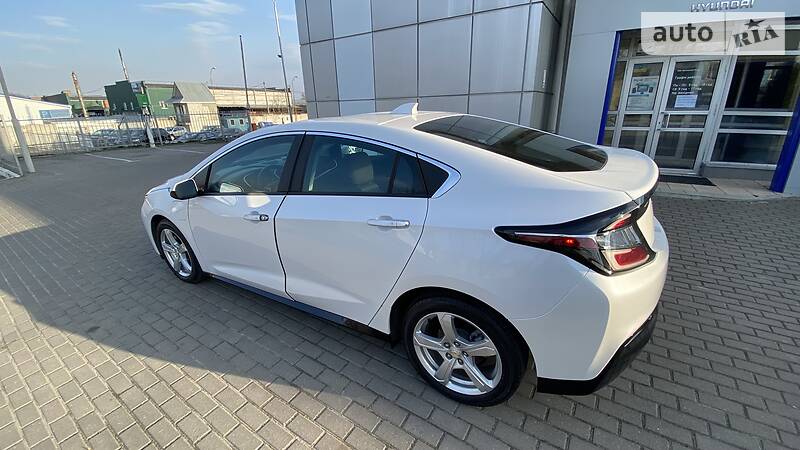 Хетчбек Chevrolet Volt 2018 в Києві