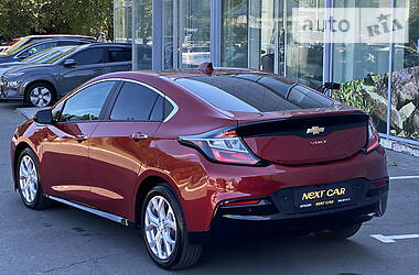 Хэтчбек Chevrolet Volt 2018 в Киеве