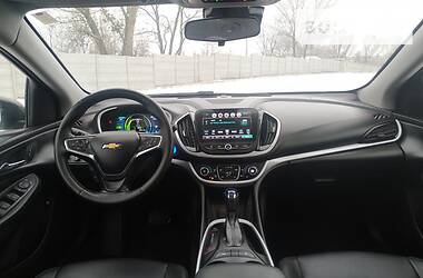 Седан Chevrolet Volt 2016 в Кременчуці