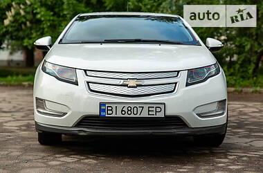 Лифтбек Chevrolet Volt 2015 в Полтаве