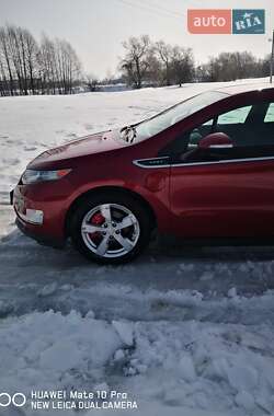 Хэтчбек Chevrolet Volt 2013 в 