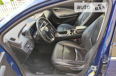 Хэтчбек Chevrolet Volt 2012 в Ивано-Франковске