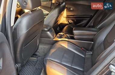 Седан Chevrolet Volt 2015 в 