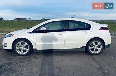 Лифтбек Chevrolet Volt 2015 в Кролевце
