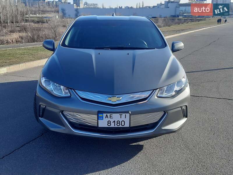 Хэтчбек Chevrolet Volt 2016 в Краковце