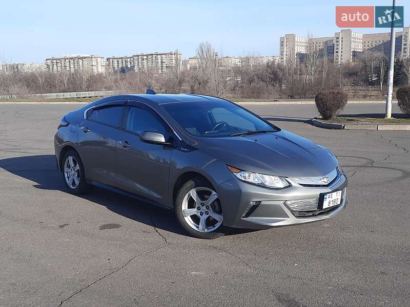 Хэтчбек Chevrolet Volt 2016 в Краковце