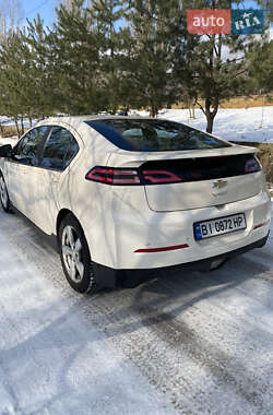 Ліфтбек Chevrolet Volt 2013 в Кременчуці