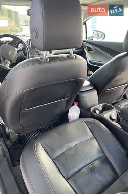 Ліфтбек Chevrolet Volt 2013 в Кременчуці