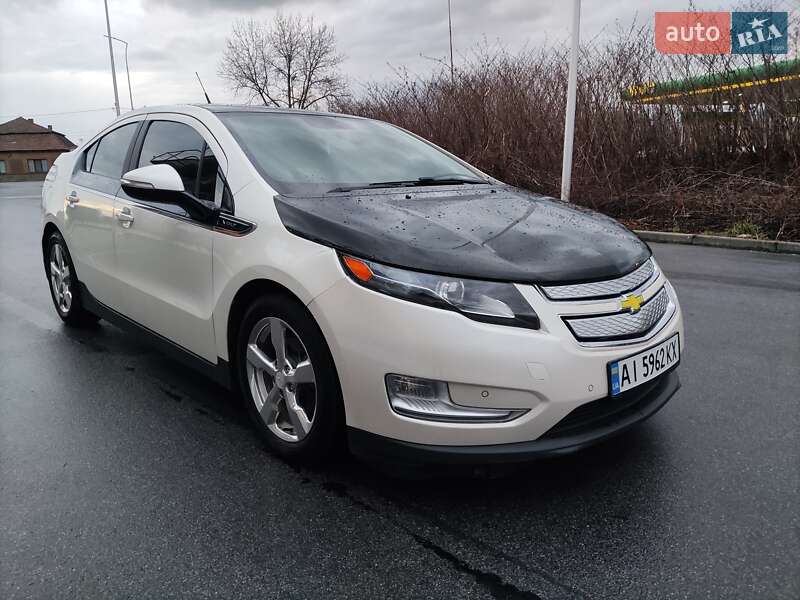 Хэтчбек Chevrolet Volt 2011 в Житомире