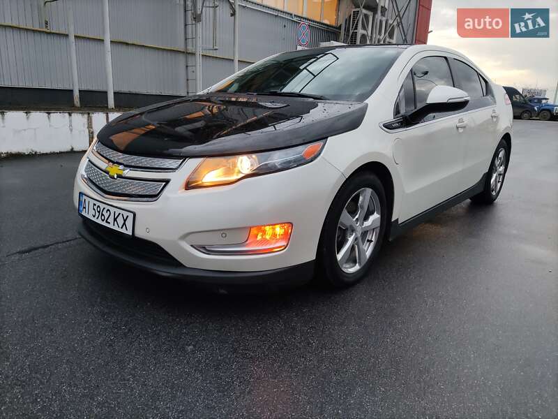 Хэтчбек Chevrolet Volt 2011 в Житомире