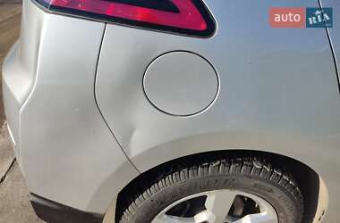 Хэтчбек Chevrolet Volt 2015 в Кропивницком