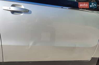 Хэтчбек Chevrolet Volt 2015 в Кропивницком